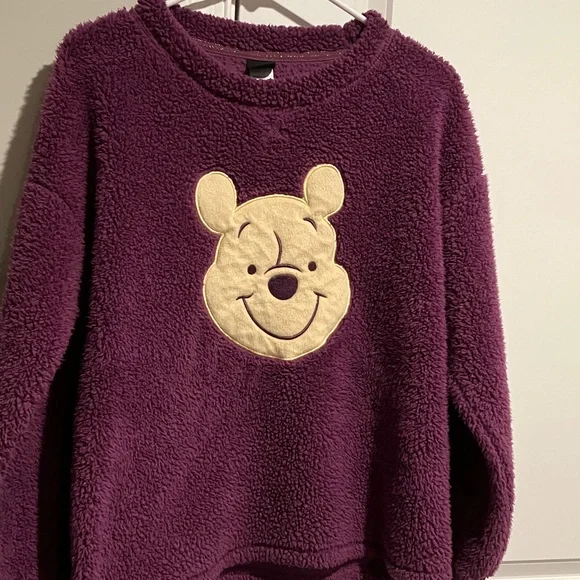 Disney Winnie the Pooh Crew Neck Sleepshirt - Picture 1 of 4
